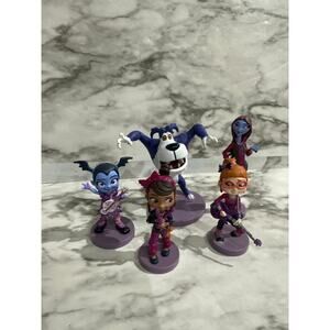 Vampirina figures
